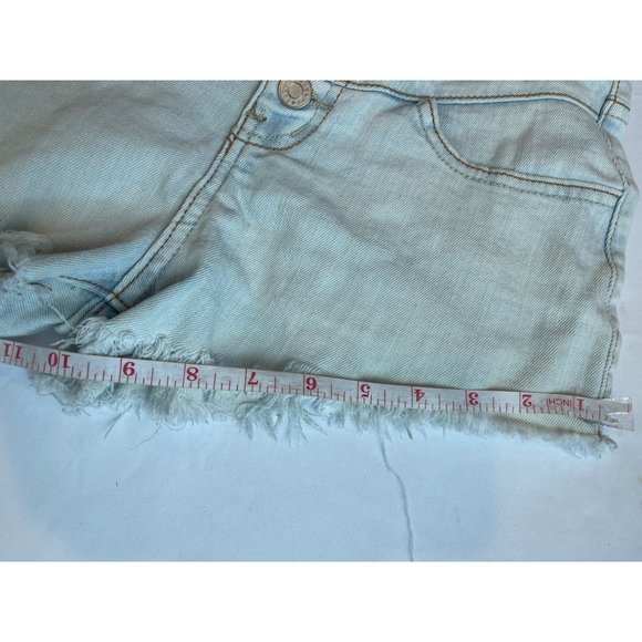 Refuge Womens Cut Off Shorts Frayed Button Up Stretch Mid Rise Blue Size 4 - Picture 6 of 9